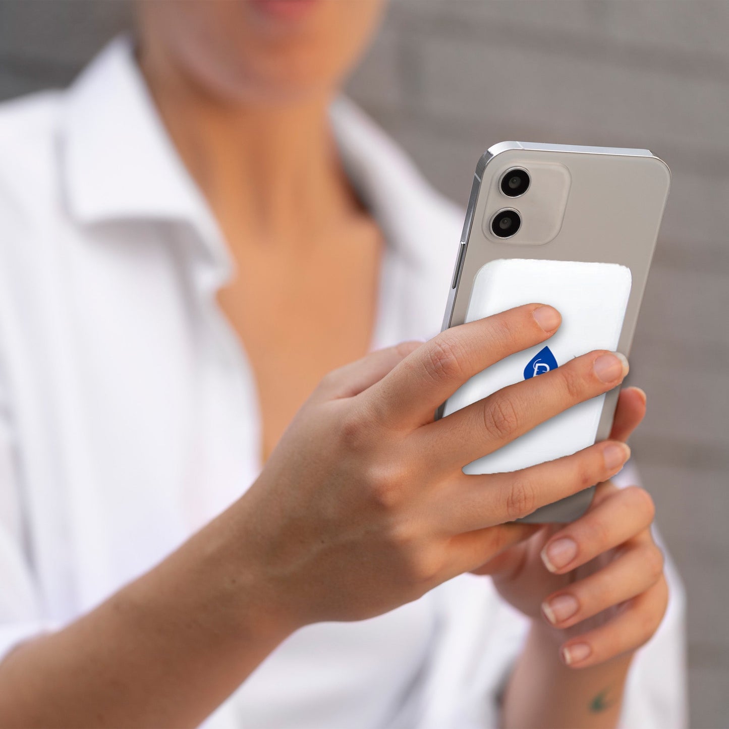 Wireless Power Bank